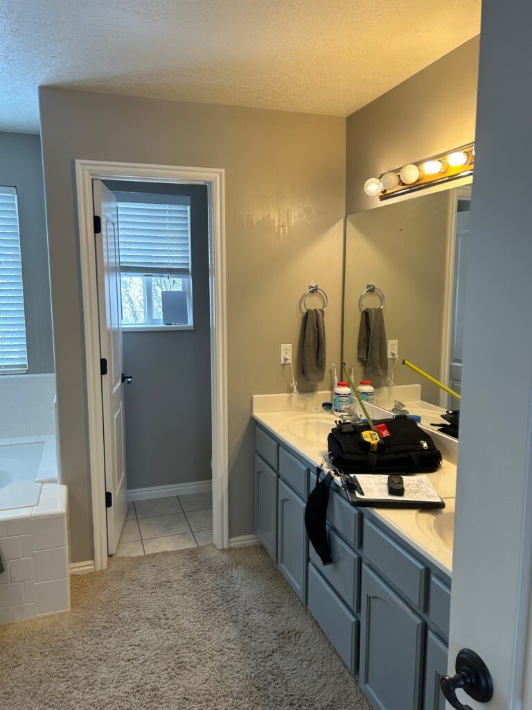 Before picture of an outdated master bathroom in Pleasant Grove, Utah.
