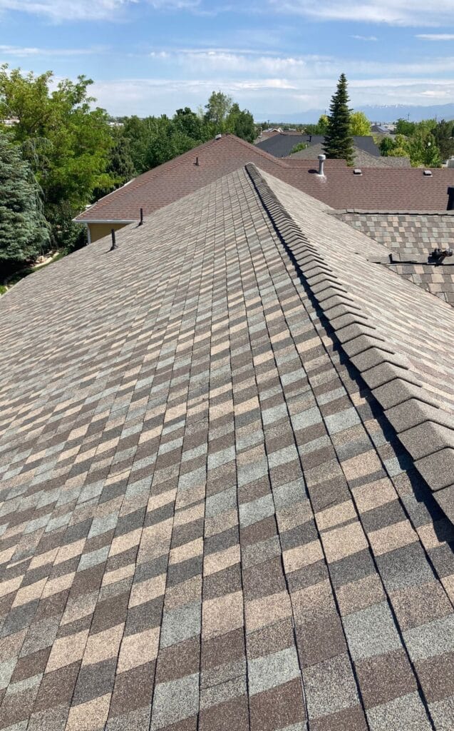 New shingles have been layed and this roof in Lehi, Utah is complete. 